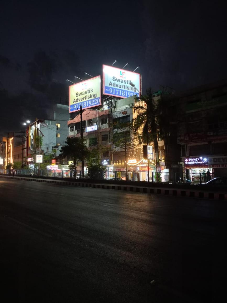 Blue Stone Dormitory โบปาล ภายนอก รูปภาพ